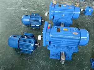 GCWO減速機(jī)-GCWO雙級減速機(jī)-GCWO蝸輪齒輪減速機(jī)